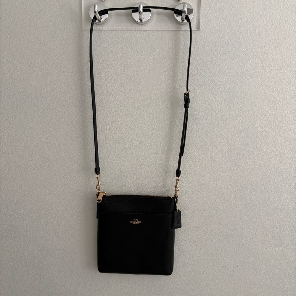 Coach Small Black Crossbody Bag Like New Condition - Picture 2 of 13